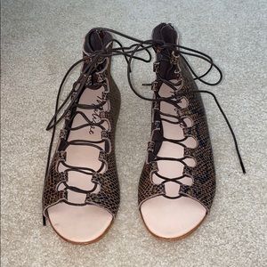 Matisse brown snakeskin sandals